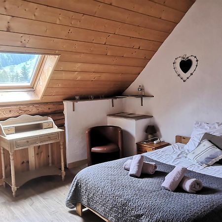 Auberge Des Deux Moucherolles Коррансон-ан-Веркор Экстерьер фото